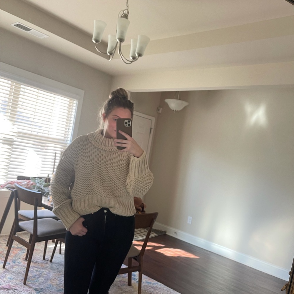 Free people sweater